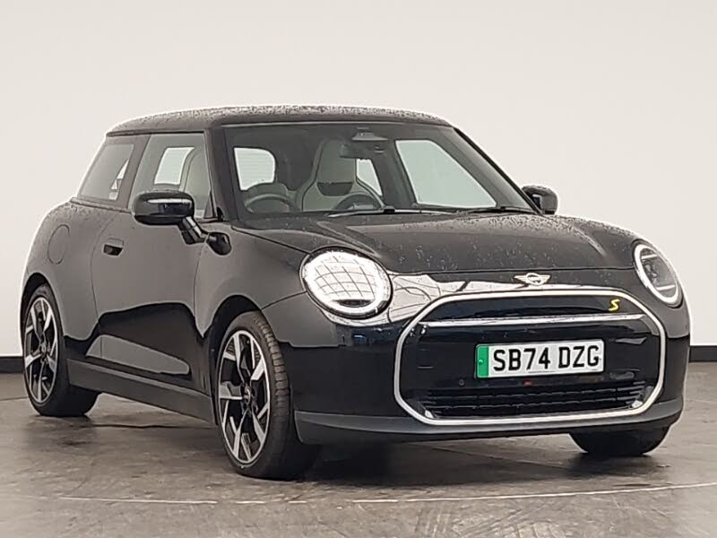 2024 MINI Mini E Cooper SE Exclusive
