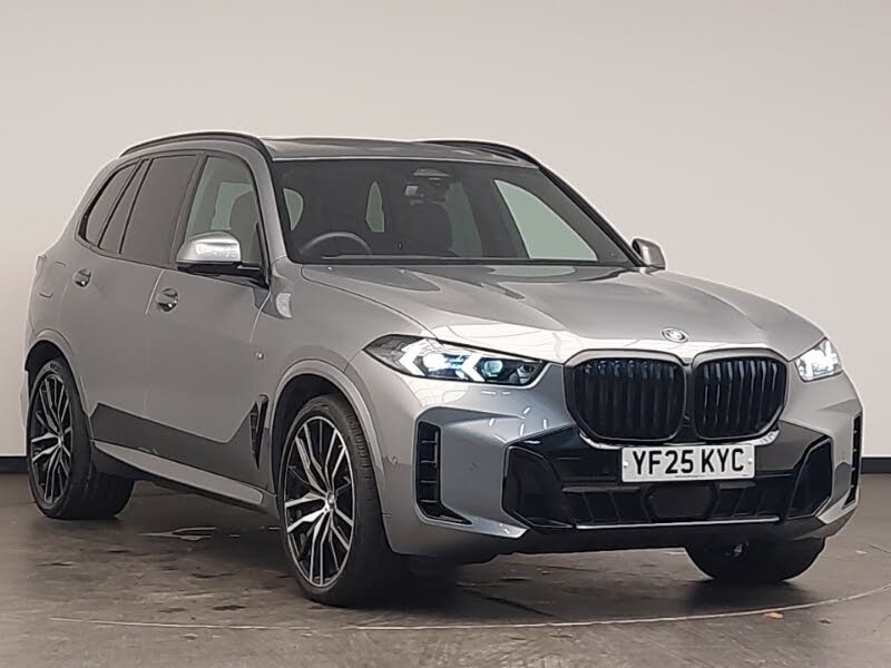 2025 BMW X5 3.0 xDrive 50e M Sport