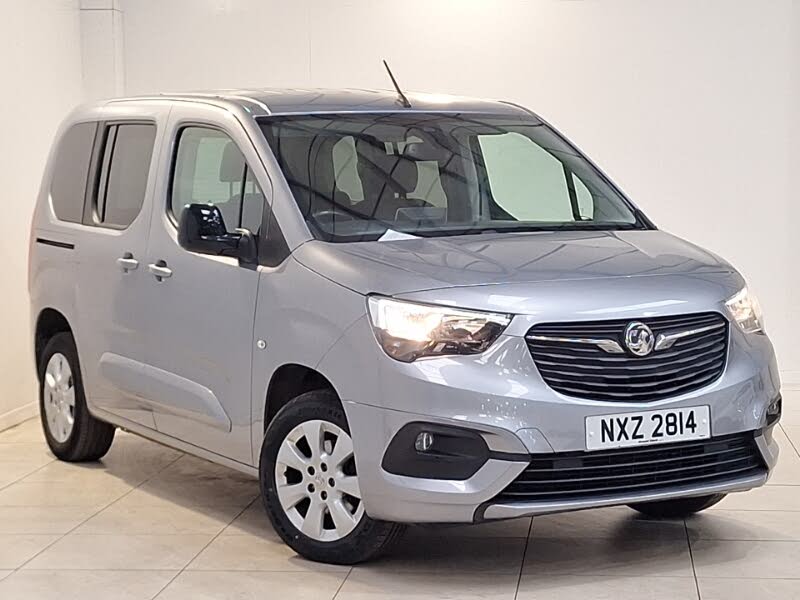 2022 Vauxhall Combo Life 1.5 SE (100ps)