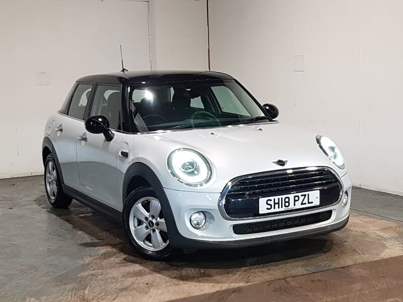 2018 MINI Mini 1.5 Cooper Series II (s/s) Hatchback 5d
