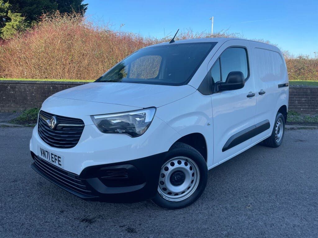 2021 Vauxhall Combo 1.5CDTi Dynamic 2300 (100PS)(EU6dT) L1H1 Panel
