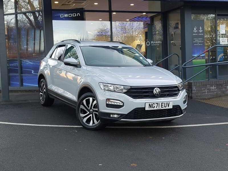 2021 Volkswagen T-Roc 1.0 TSI Active Hatchback 5d
