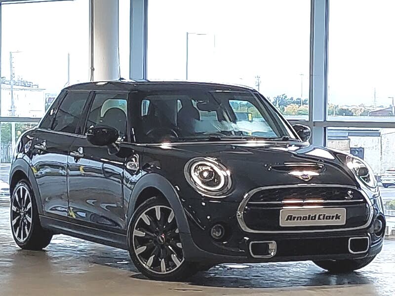 2019 MINI Mini 2.0 Cooper S Exclusive (189bhp) Hatchback 5d