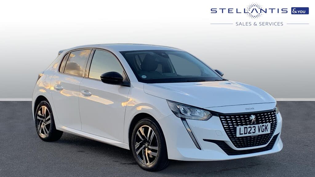 2023 Peugeot 208 1.2 PureTech Allure Premium+ (100ps) EAT8