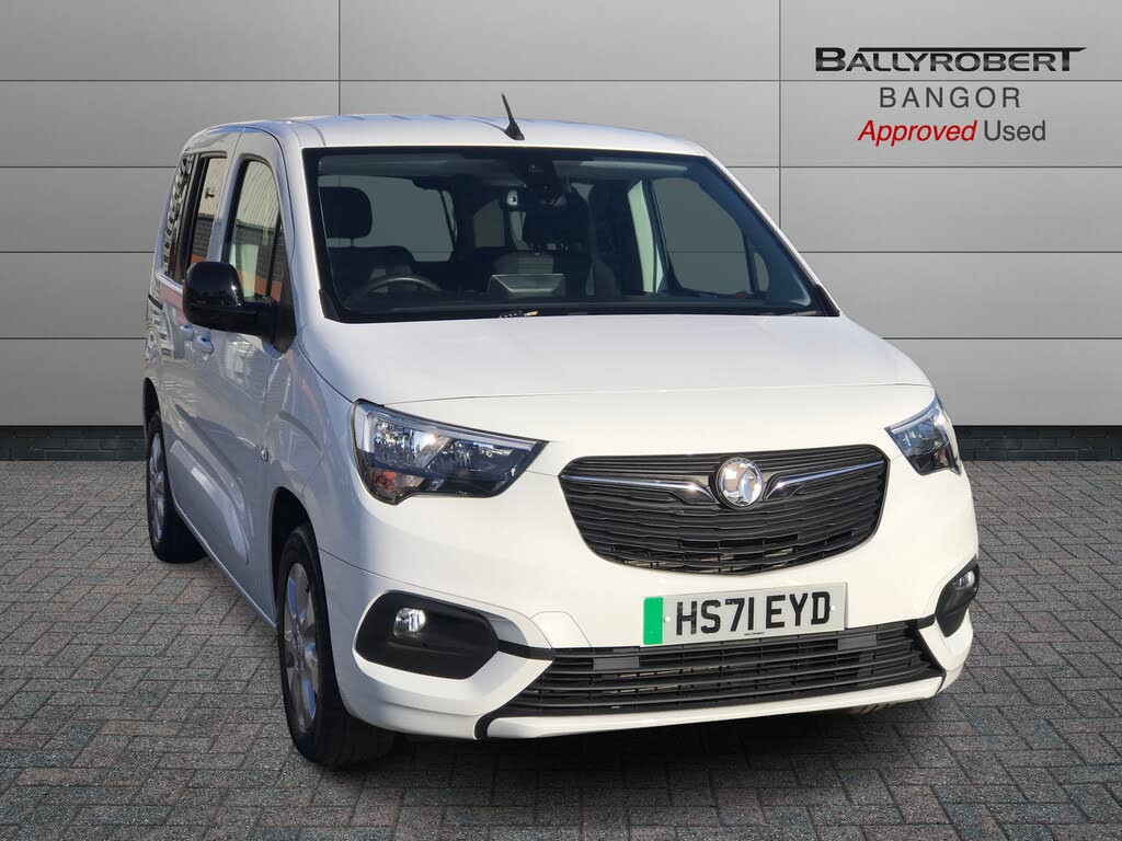 2022 Vauxhall Combo Life E SE
