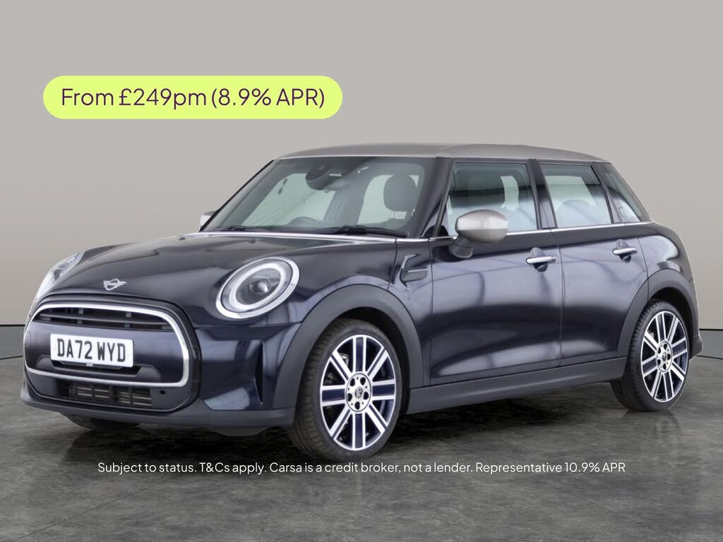 2022 MINI Mini 1.5 Cooper Exclusive (Premium) Hatchback 5d Auto