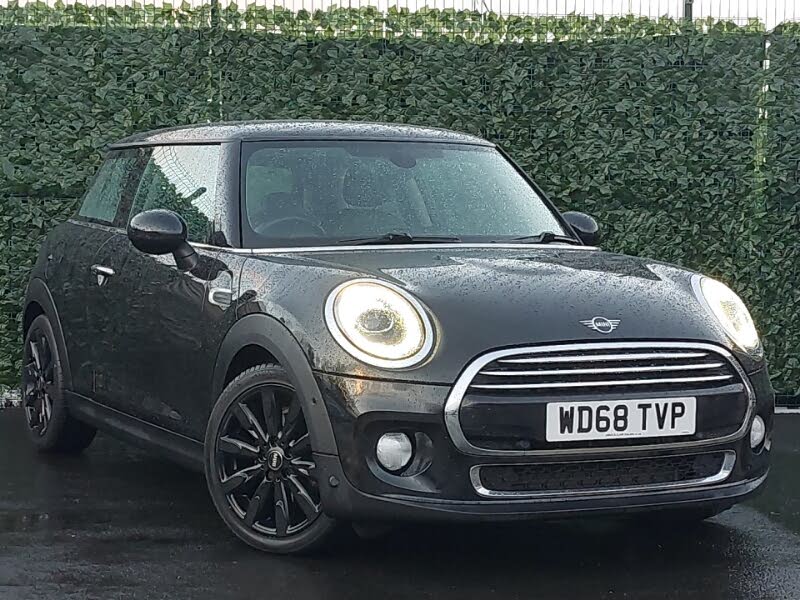 2018 MINI Mini 1.5 Cooper Exclusive (134bhp) (s/s) Hatchback 3d