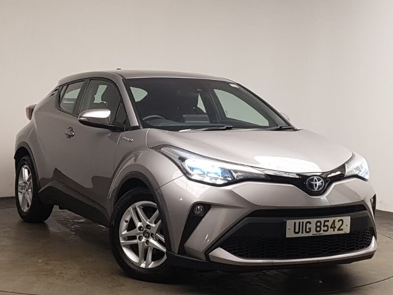 2020 Toyota C-HR 1.8 VVT-i Icon (Parking Pack)