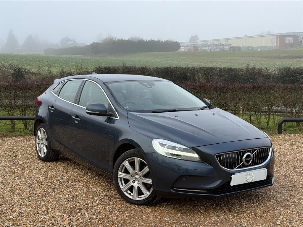 2018 Volvo V40 2.0 T3 Inscription