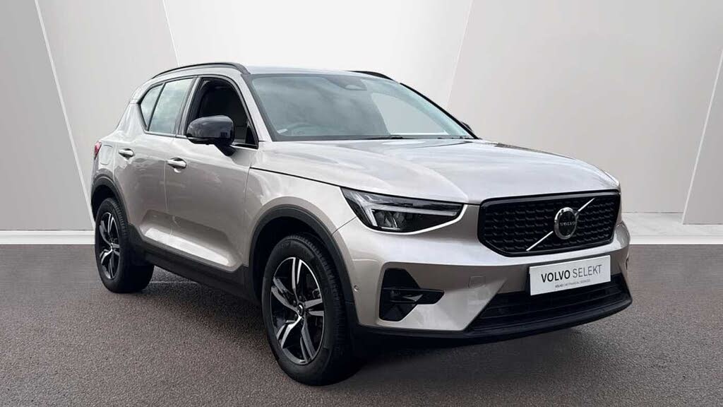 2023 Volvo XC40 2.0 B4 Plus AWD