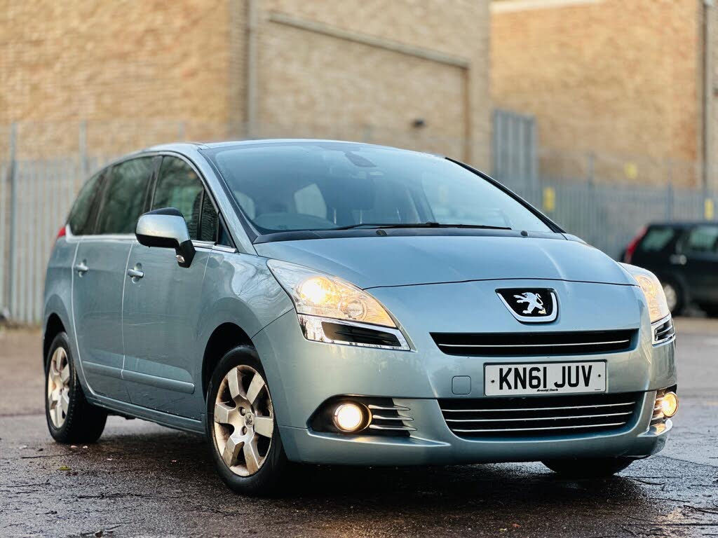 2011 Peugeot 5008 1.6 Sport VTi (120bhp)
