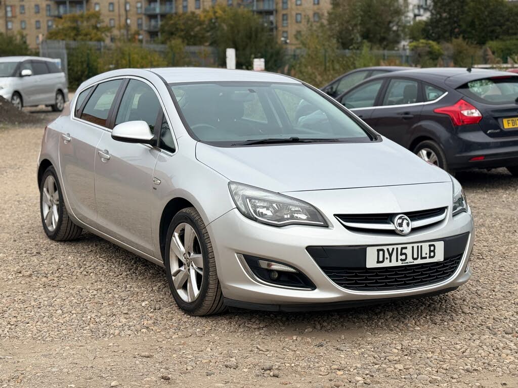 2015 Vauxhall Astra 1.6 SRi (115ps) Hatchback