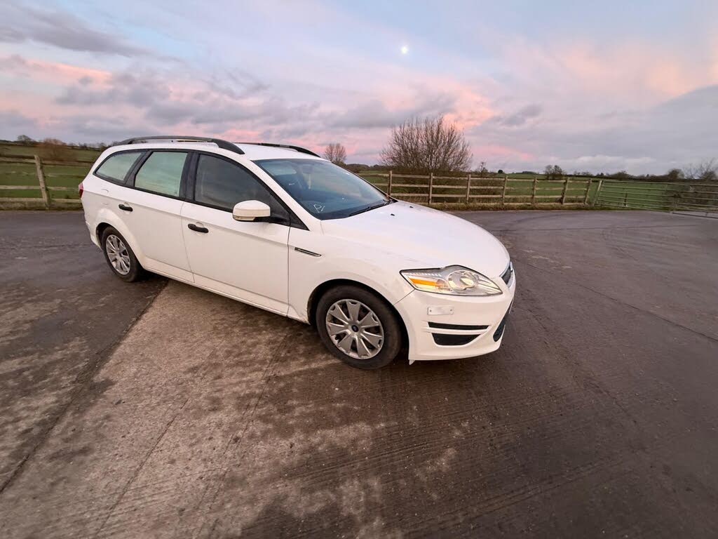 2014 Ford Mondeo 2.0TDCi Edge Hatchback