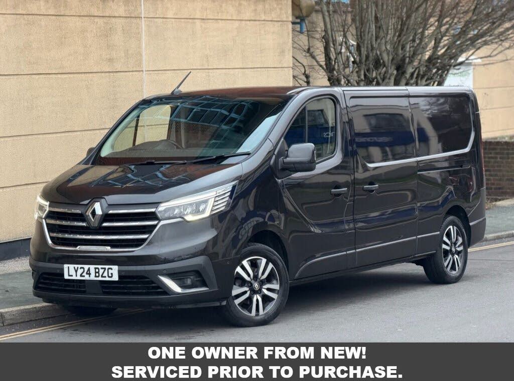 2023 Renault Trafic 2.0dCi LL30 150 Extra Sport (EU6d) Panel
