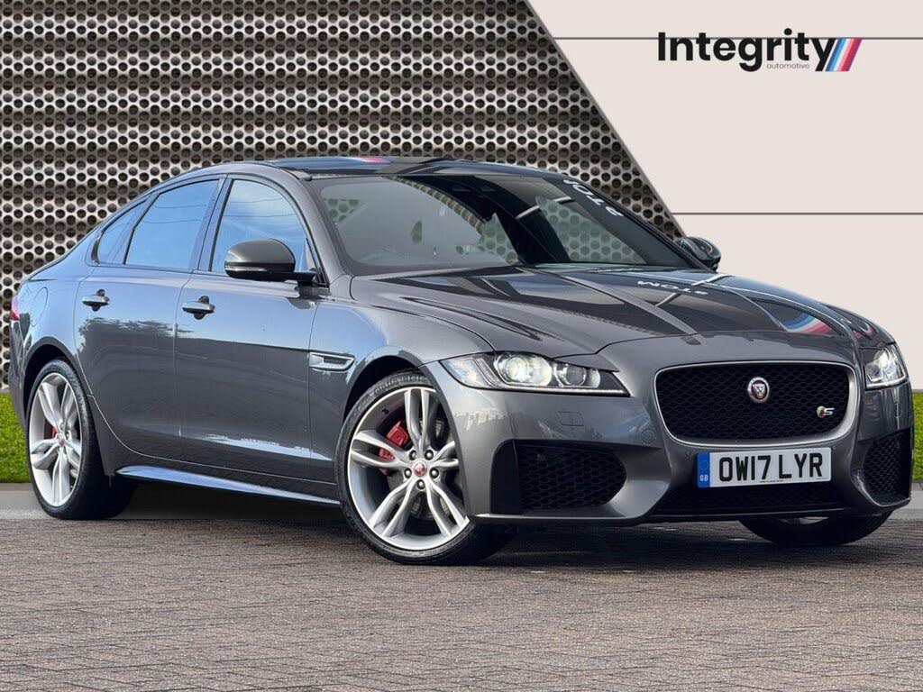 2017 Jaguar XF 3.0TD Saloon 4d