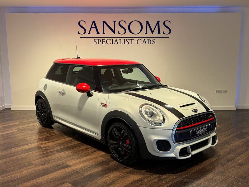 2016 MINI Mini 2.0 Cooper JCW