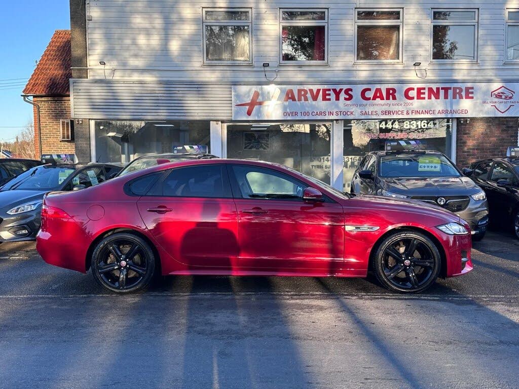 2016 Jaguar XF 2.0TD R-Sport (180ps)
