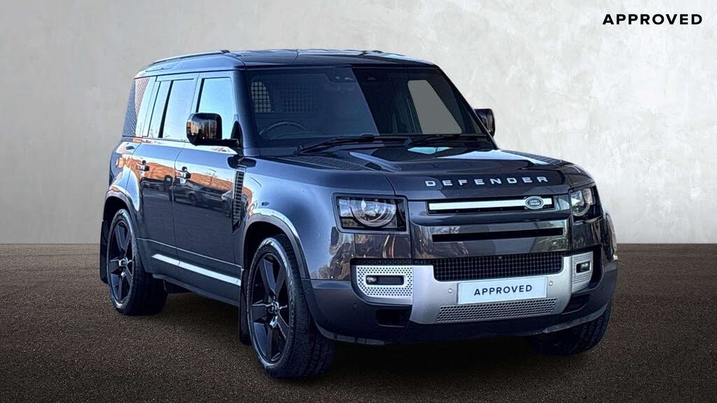 2022 Land Rover 110 Defender 3.0 D300 Hard Top HSE 110