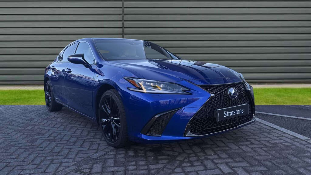 2022 Lexus ES 300h 2.5 F SPORT (without Navigation)