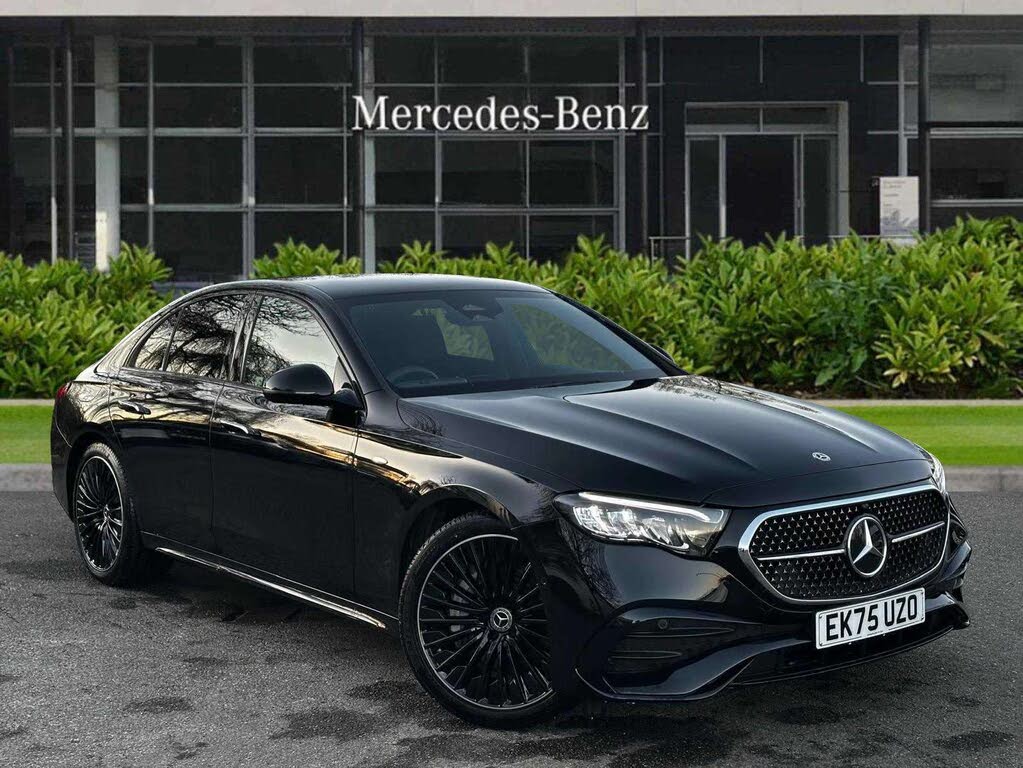 2025 Mercedes-Benz E-Class 2.0 E 300e Urban Edition (320ps) Saloon 4d