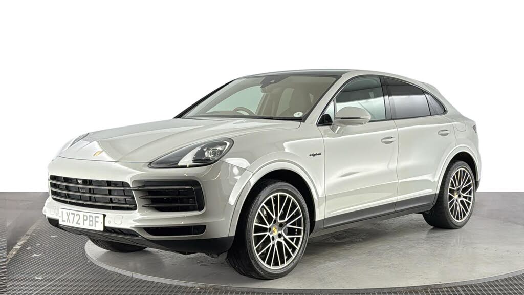 2022 Porsche Cayenne 3.0 V6 E-Hybrid Platinum Edition (340ps) Coupe