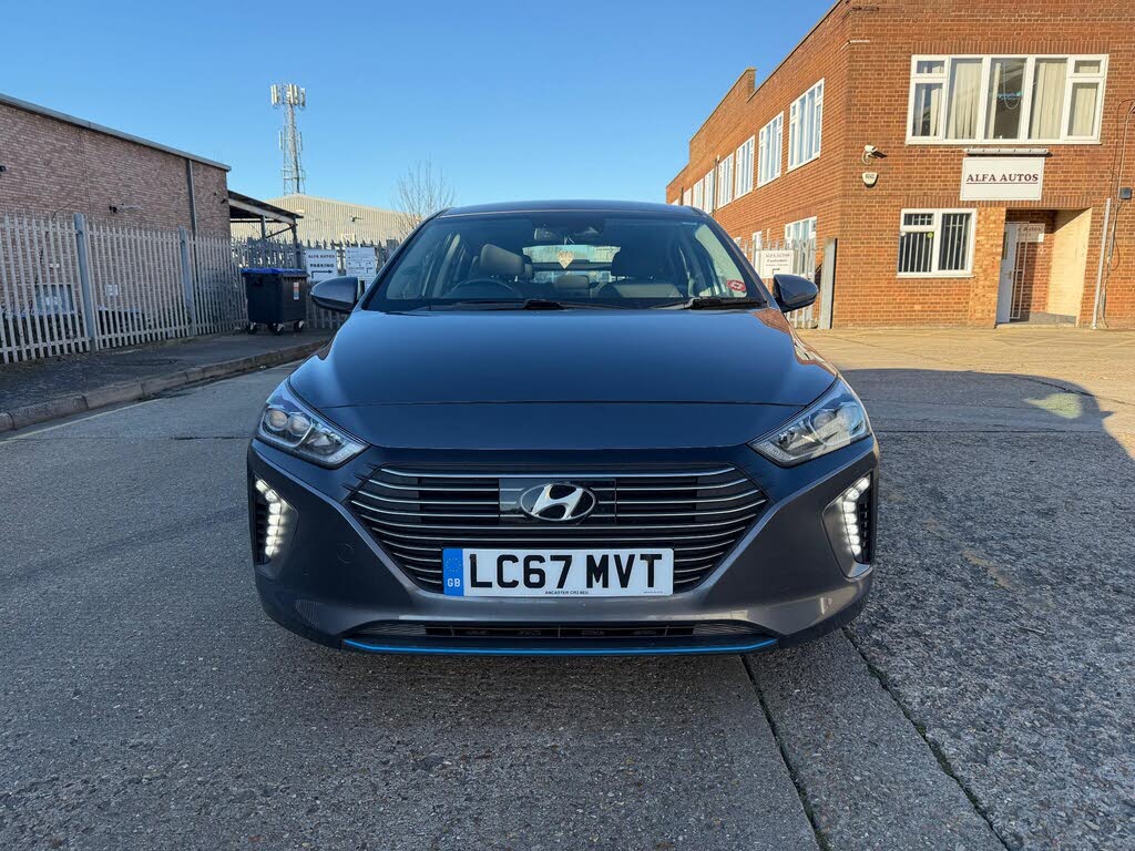2017 Hyundai IONIQ 1.6 GDi Premium Plug-in Hybrid