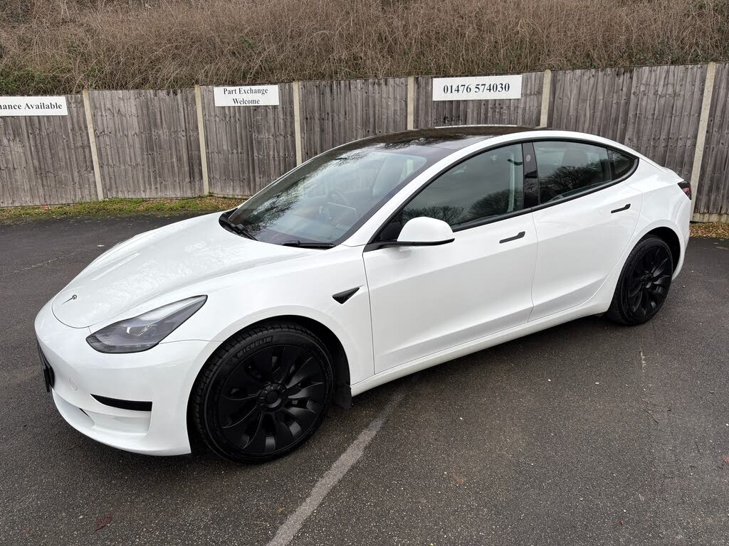 2022 Tesla Model 3 E RWD