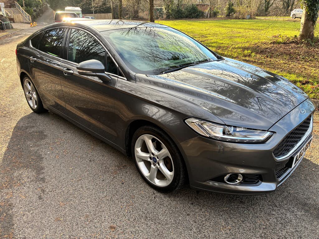 2015 Ford Mondeo 2.0TDCi Titanium (150ps) (s/s) Hatchback