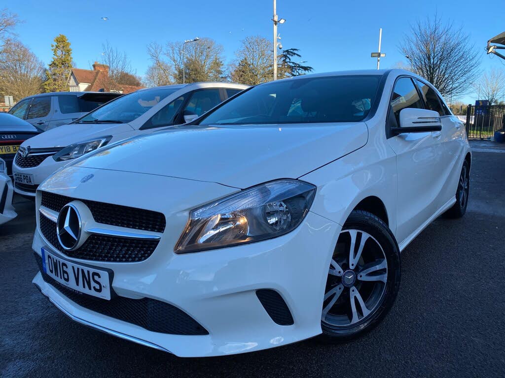 2016 Mercedes-Benz A-Class 1.6 A180 SE (s/s) 7G-DCT