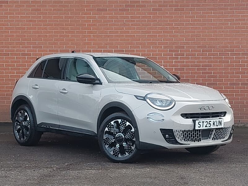 2025 Fiat 600 1.2 La Prima (136bhp)