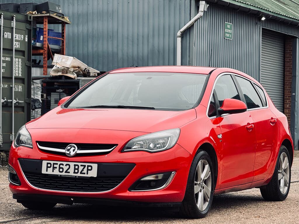 2013 Vauxhall Astra 1.6 SRi VVT 16v (115ps) Hatchback auto
