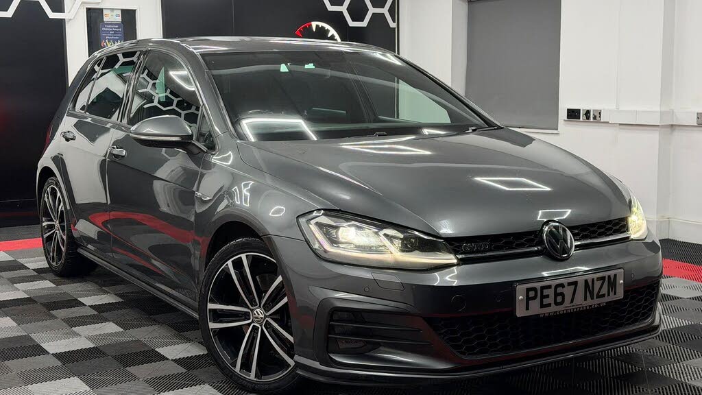 2017 Volkswagen Golf 2.0TDI GTD (s/s) Hatchback 5d