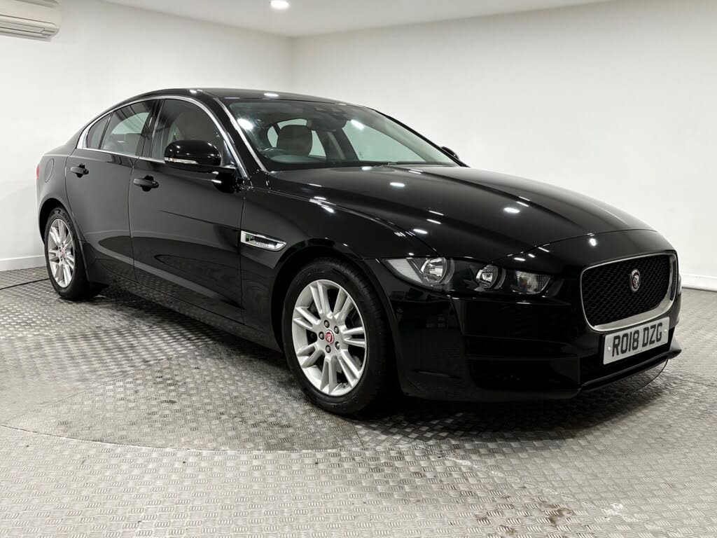 2018 Jaguar XE 2.0i Prestige (200ps) 1999cc