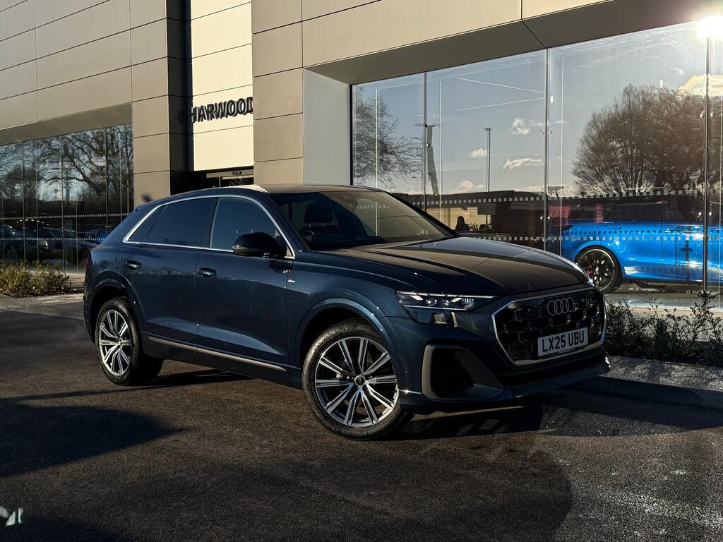2025 Audi Q8 3.0 55 TFSI S Line