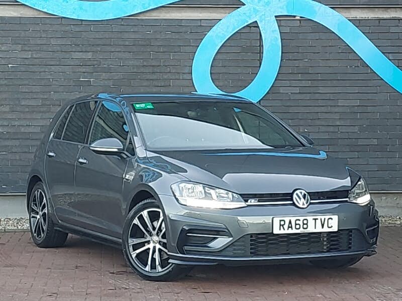 2019 Volkswagen Golf 1.5 TSI R-Line 5d