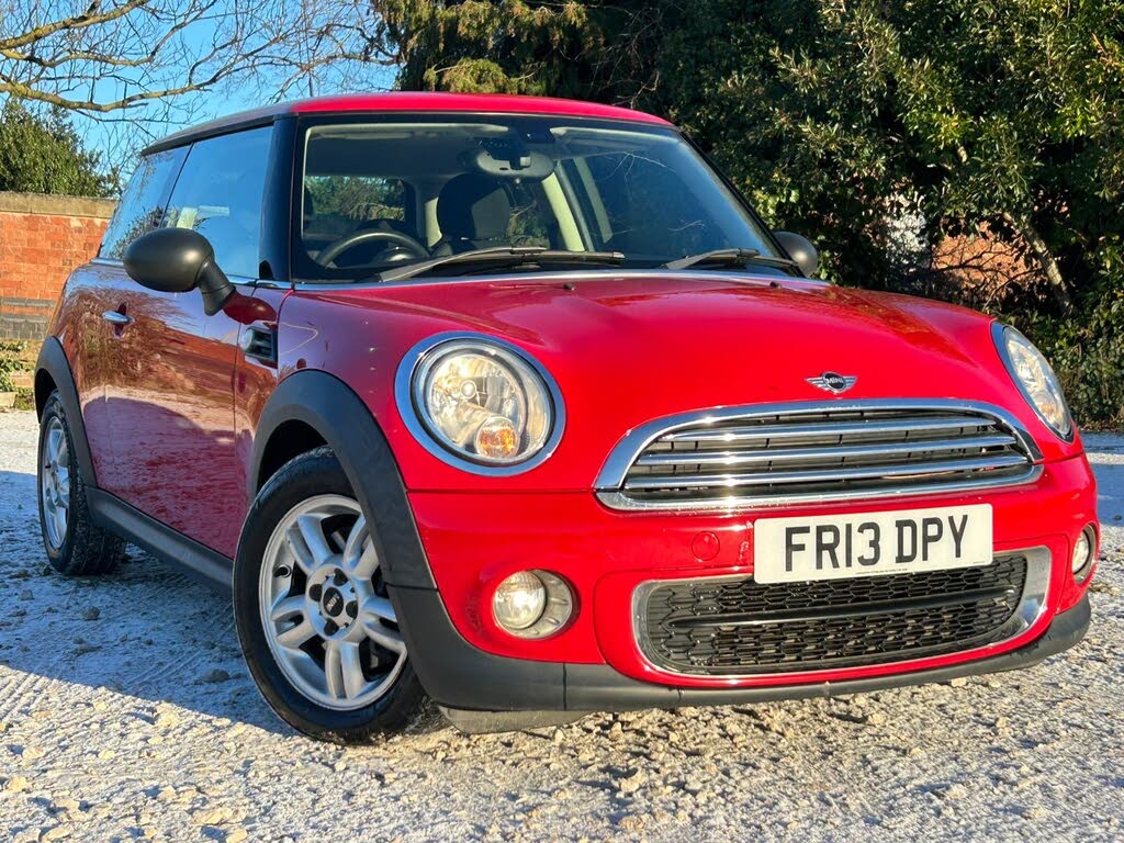 2013 MINI Mini 1.6TD One D (90bhp) (Sport Chili)