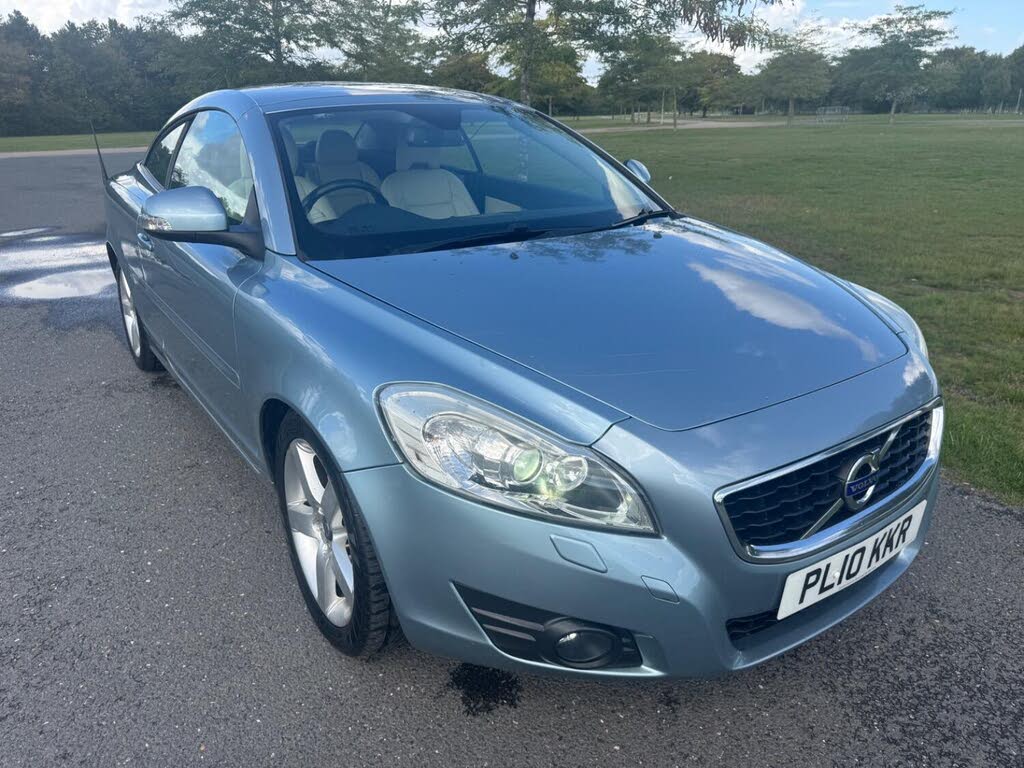 2010 Volvo C70 2.0TD D3 SE Lux (148bhp)