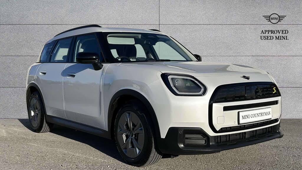 2024 MINI Mini Countryman E Cooper SE Classic