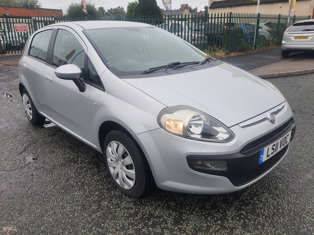 2011 Fiat Punto Evo 1.4 Dynamic (77bhp) 5d Dualogic