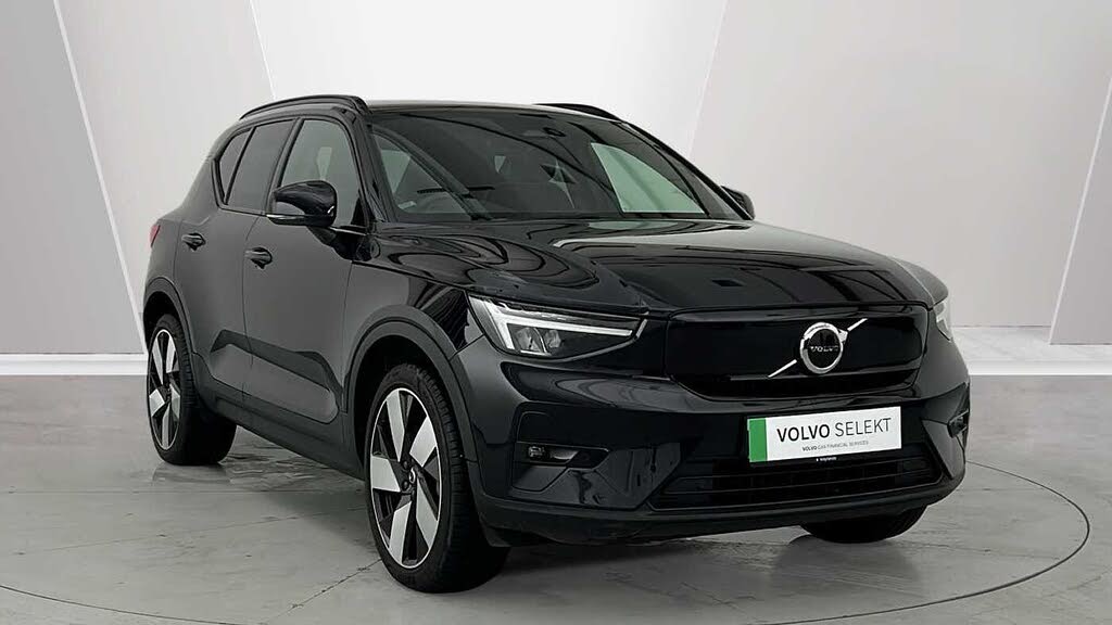 2022 Volvo XC40 E Recharge Plus (228bhp)