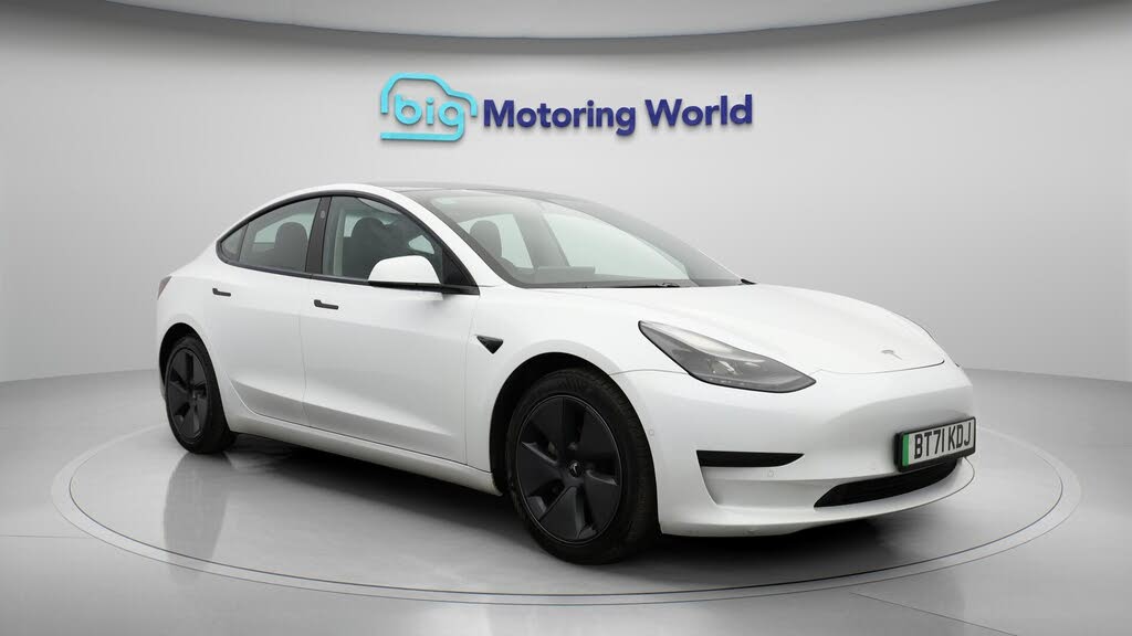 2021 Tesla Model 3 E Standard Plus