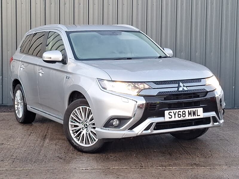 2018 Mitsubishi Outlander 2.4 Juro PHEV (s/s)