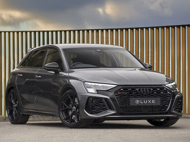 2024 Audi RS3 2.5 TFSI Carbon Black Sportback 5d