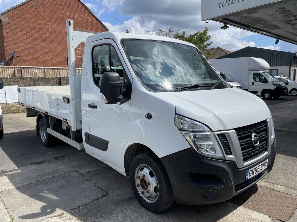 2016 Nissan NV400 2.3TD SE L3 135 (FWD)(s/s) L3 3500 (SRW) Chassis Cab
