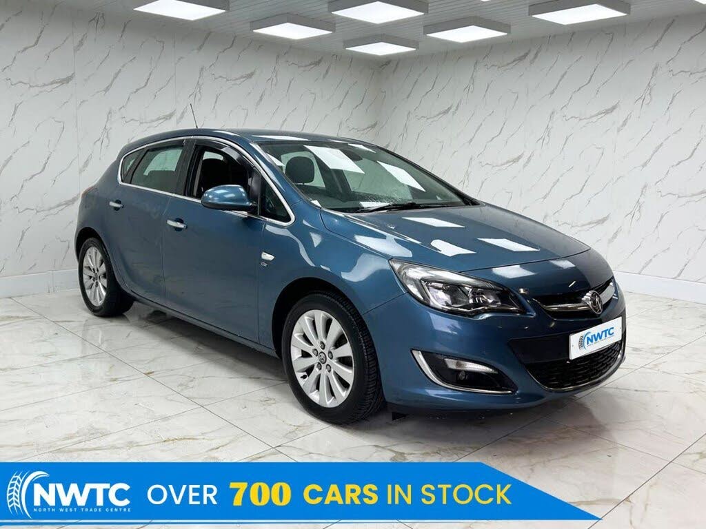 2013 Vauxhall Astra 2.0TD Elite ecoFLEX (s/s) Hatchback