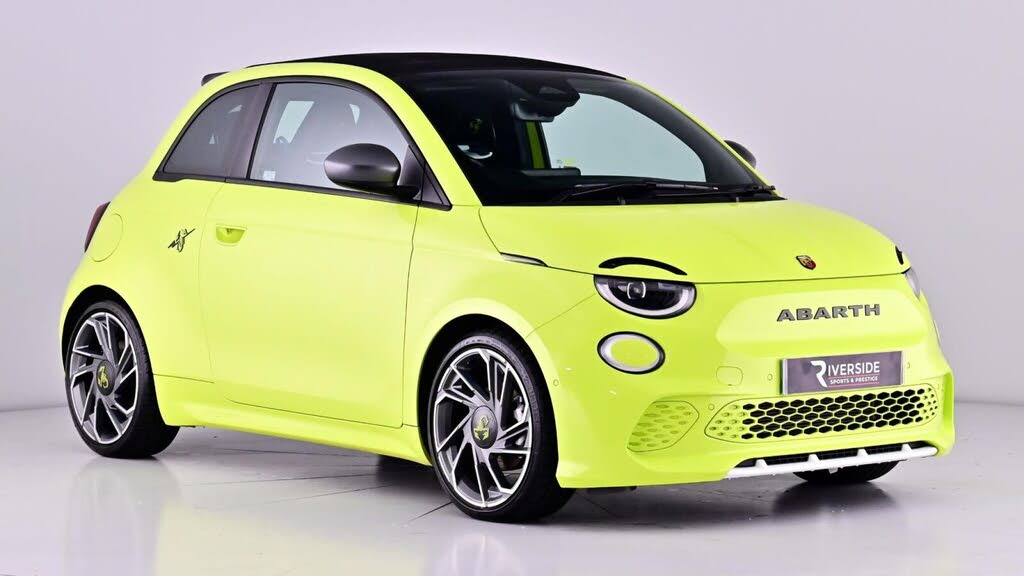 2023 Abarth 500C E 500e Turismo