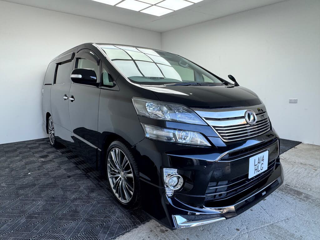 2014 Toyota Vellfire