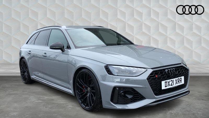 2021 Audi RS4 Avant 2.9 TFSI Carbon Black