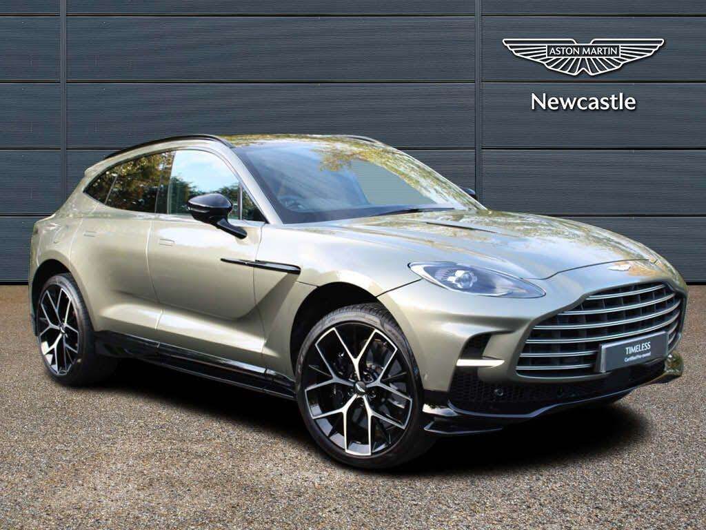 2025 Aston Martin DBX 4.0 V8