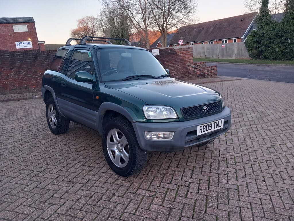 1998 Toyota RAV4 2.0 GX (ABS)(pwr/sr)(a/c) 3d 1998 auto